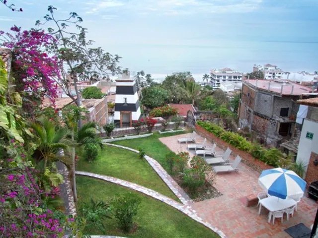 Suites Vista Pacifico