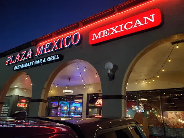 Plaza Mexico Restaurant Bar & Grill