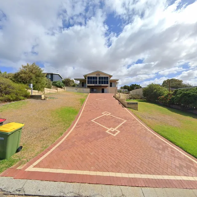 Moore River Beach House - Pelican Shack