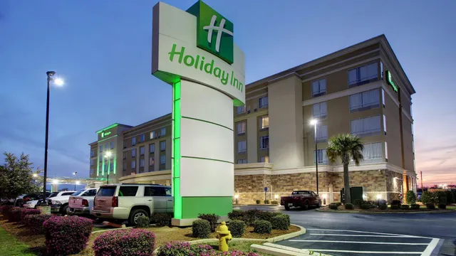 Holiday Inn Meridian E - I 20/I 59 by IHG