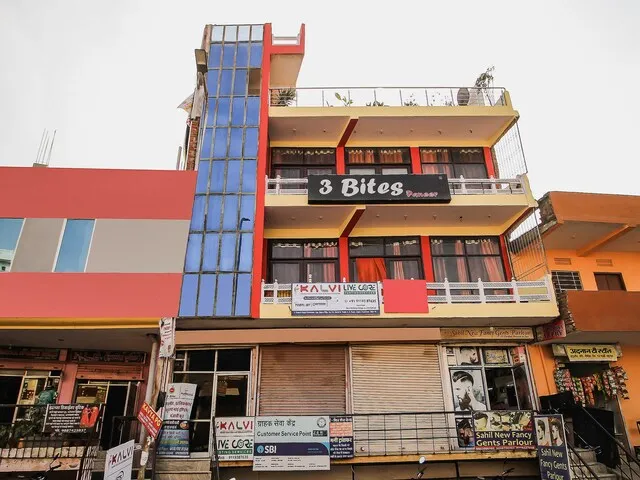 Collection O Hotel Kavya Guest House