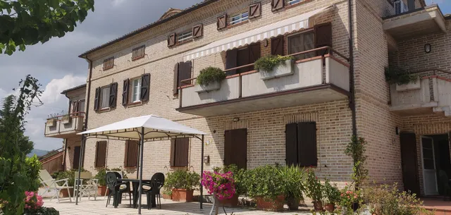 SCHITO 114 COUNTRY LIFE