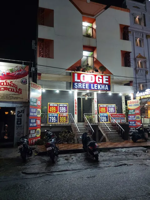 Lodge Sree Lekha