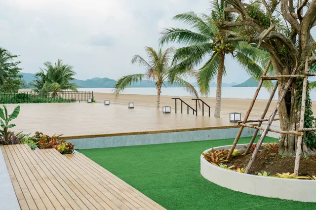 The Club Aryan by SEASIDE