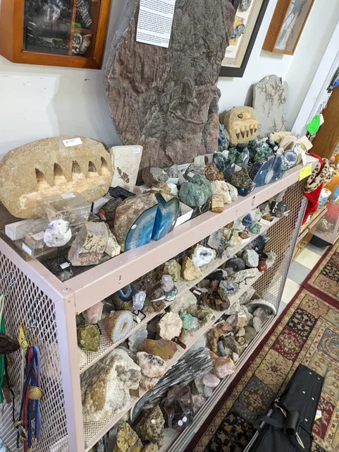 Stone Man & the Gem Lady