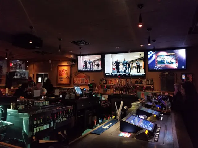 Dylan's Grill and Pub