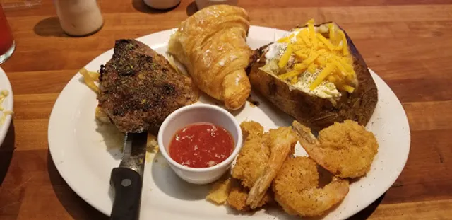 Cheddar's Scratch Kitchen