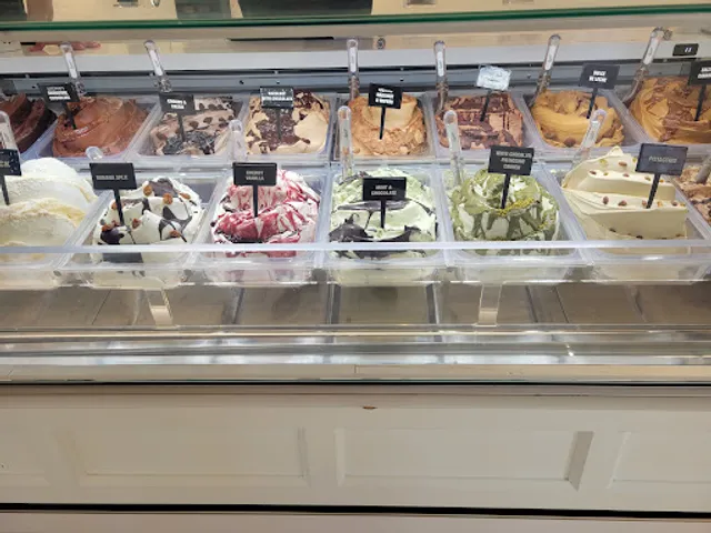 Lucciano's Sawgrass Mills