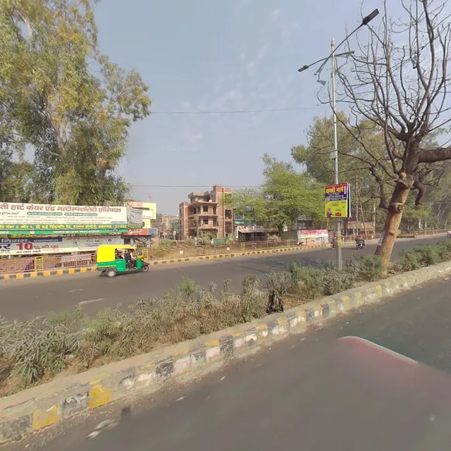 Vishwakarma Vada Pav