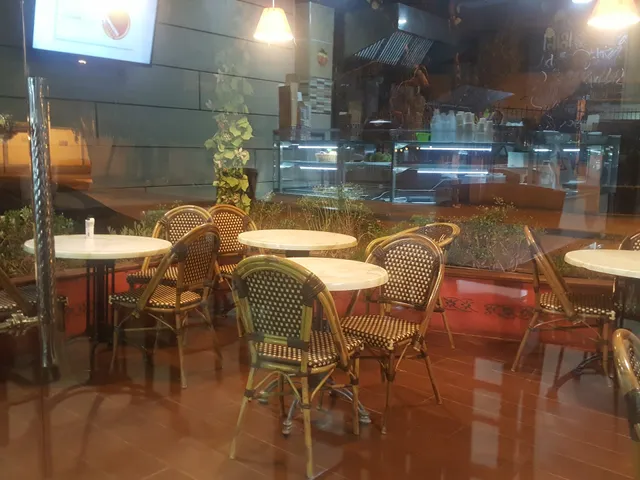 Abracadabra Döner Chéraga