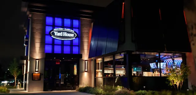 Yard House