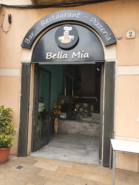 Bella Mia Pizzeria & Restaurante