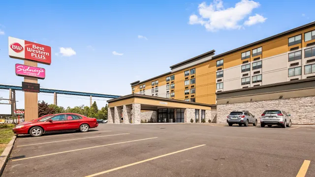 Best Western Plus Clarks Summit Scranton