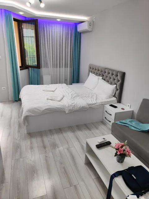 Апартамент Елеганс