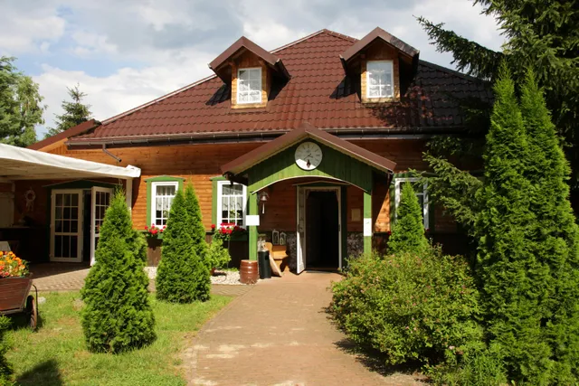 Ośrodek Nadliwie. Restauracja Nadliwie. Kajaki Liwiec i Bug.