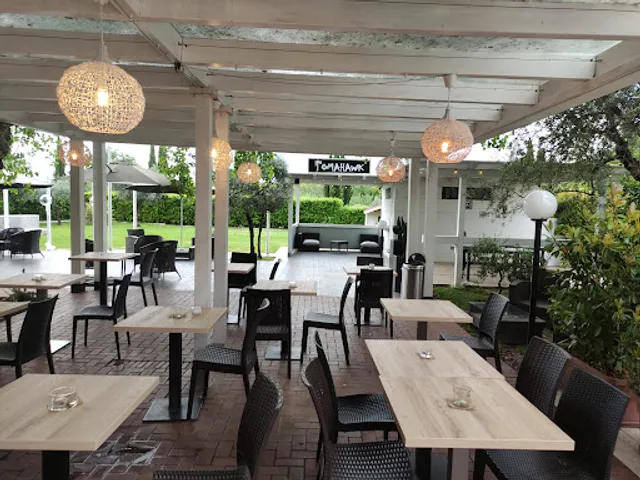 TOMAHAWK Grill & Pinsa