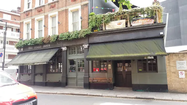 The Stage Door Pub & Kitchen