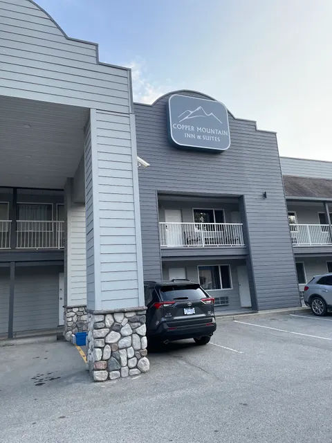 Copper Mountain Inn & Suites