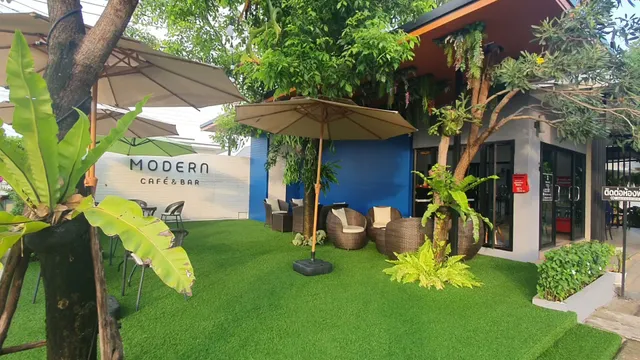 โมเดิร์น รีสอร์ท