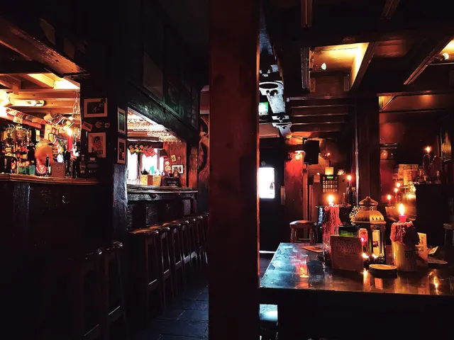 El Fenix Bar