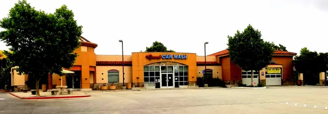 Chino Hills Courtyard