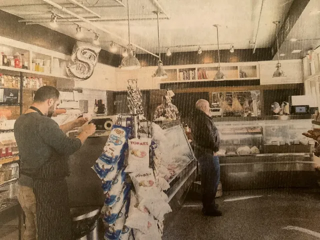 Saugatuck Provisions