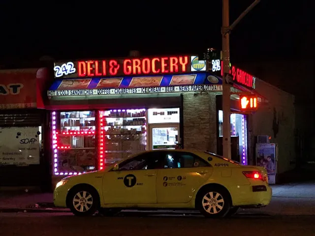 23 02 Deli & Grocery