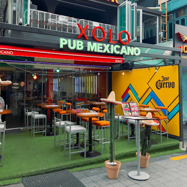 XOLO Pub Mexicano