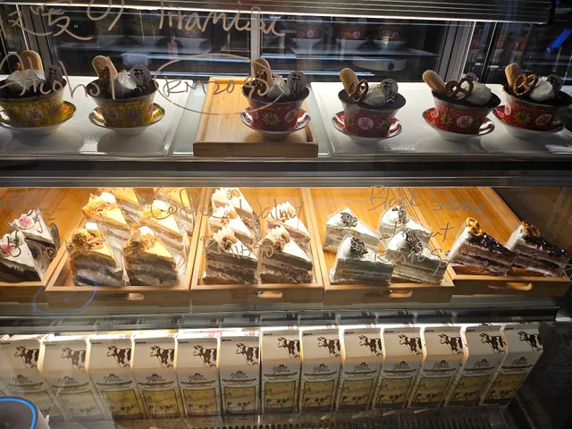 Xuan Cafe 轩•女皇烘焙