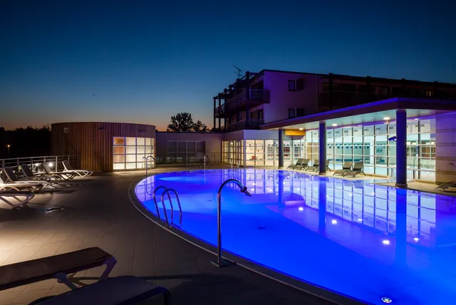 Les Bains De Casteljaloux