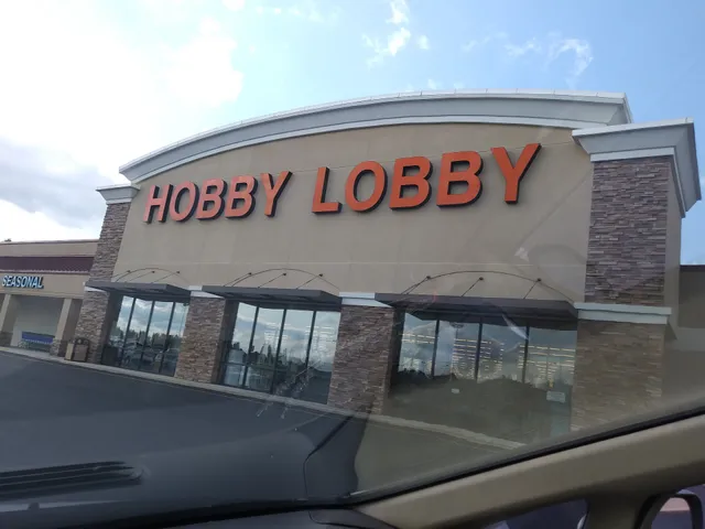 Lincoln Way East Shopping Center