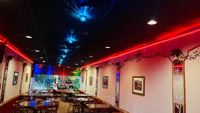 Tony's Italian Restaurant & Pizza