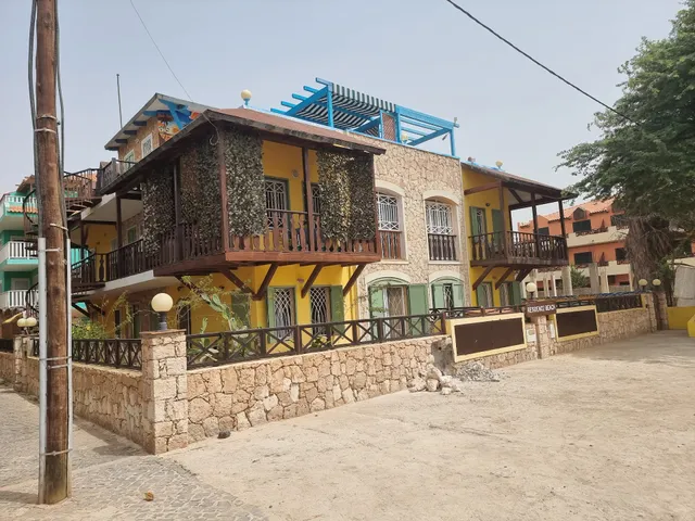 Sal service beach Residence