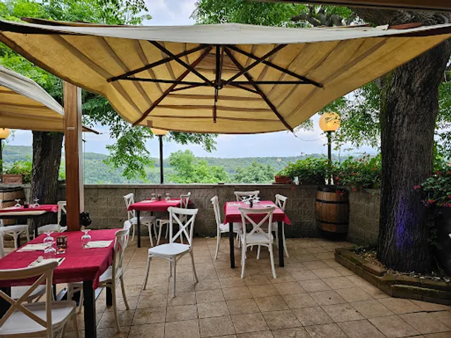 La Piazzetta Ristorante Pizzeria Griglieria