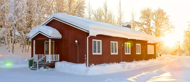 Stora Björnstugan in Laisvallby