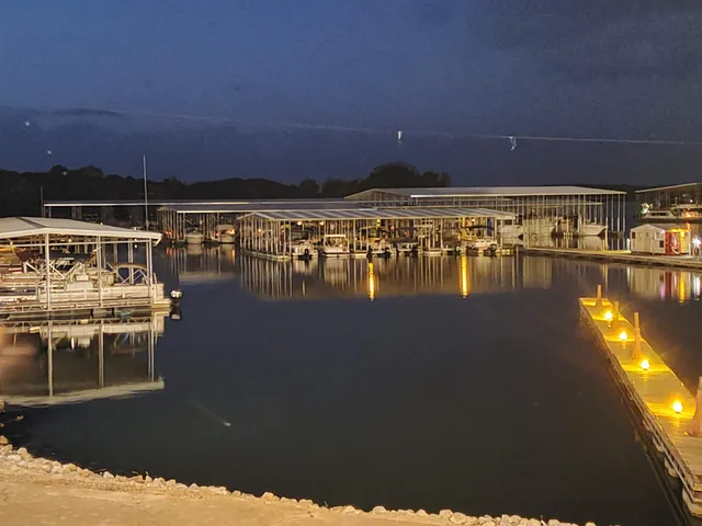 Island Cove Marina & Resort