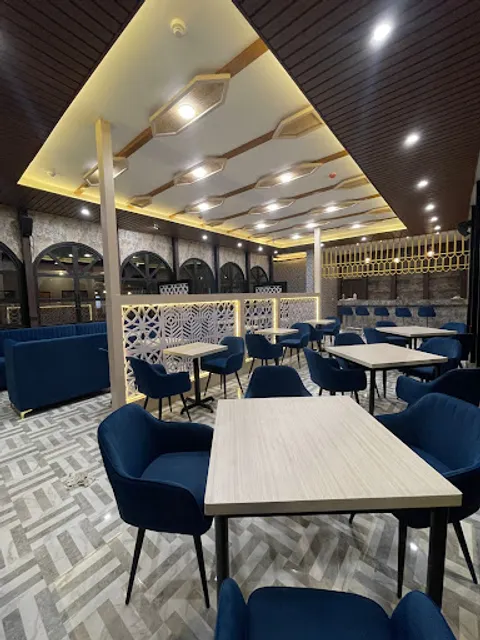 Kosmic Bar and Restaurant