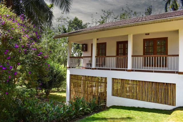 Green Shadows Plantation Resort