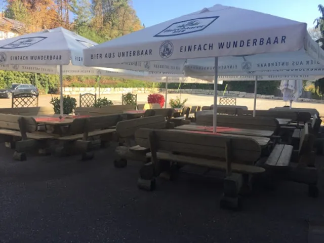 Landgasthof Schwarzwirt Gaststätte - Saal - Biergarten