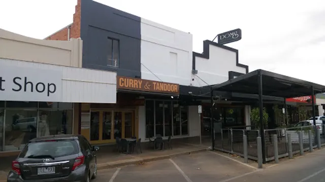 Curry & Tandoor Indian Cusine