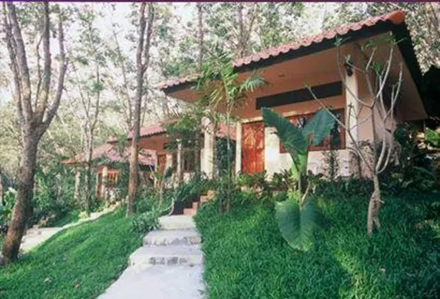 Rubber Tree Bungalow Koh Mook