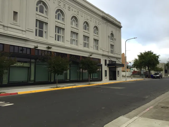 East Bay Center-Performing Arts