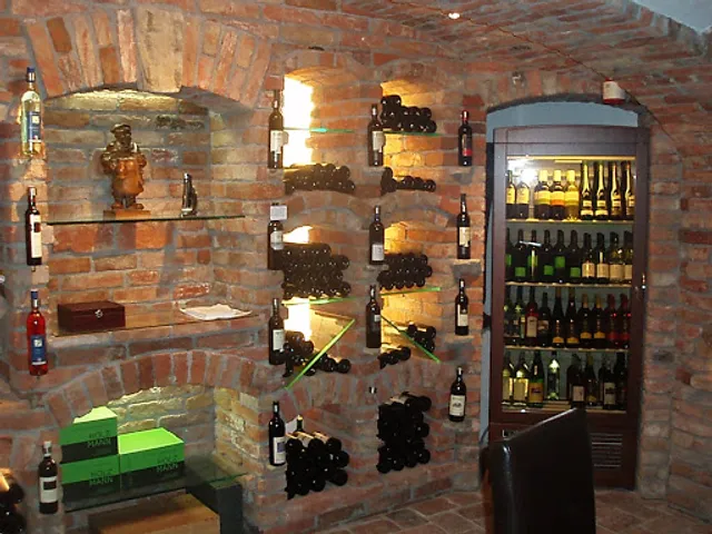 Gasthaus Reinwald /Wienerwald Vinothek