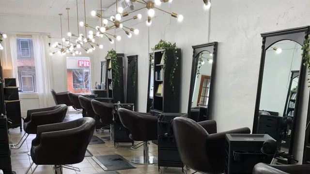 Chromatix on Main Salon