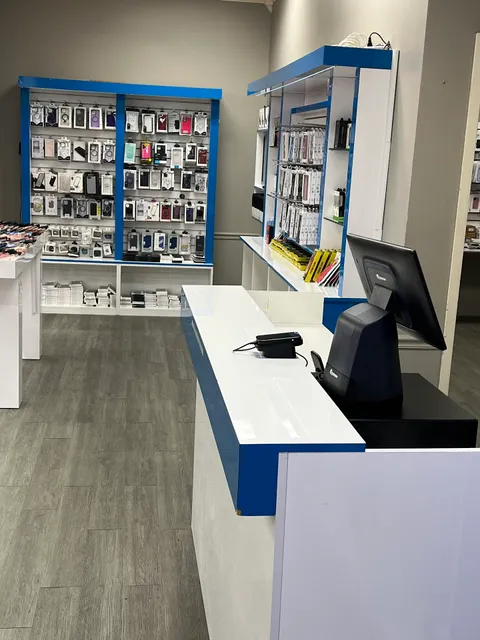 TECHY Gilroy - Inside Walmart