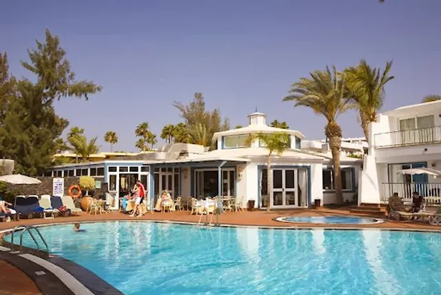 Plus Fariones Apartamentos