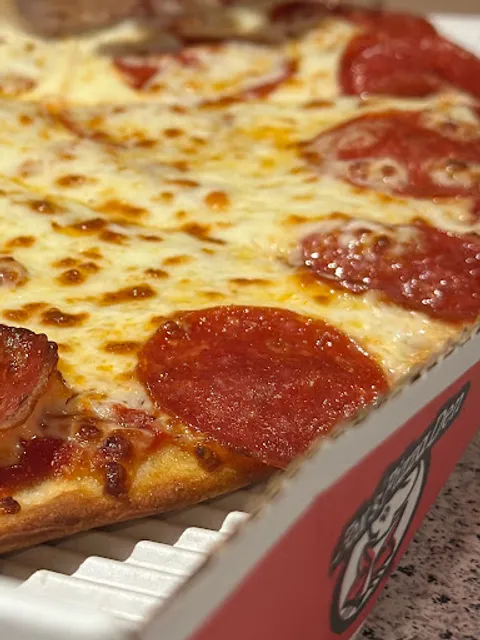 Deep Creek Fox's Pizza Den