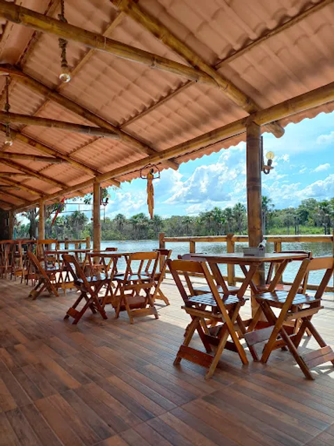 Restaurante e lanchonete do lago