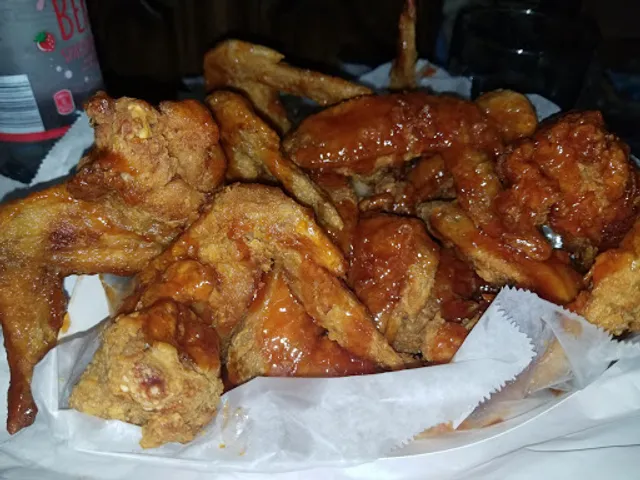 Shultz Wings & Hoage