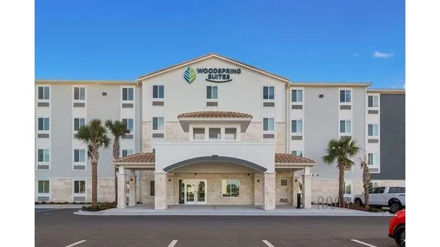 WoodSpring Suites Jacksonville - South